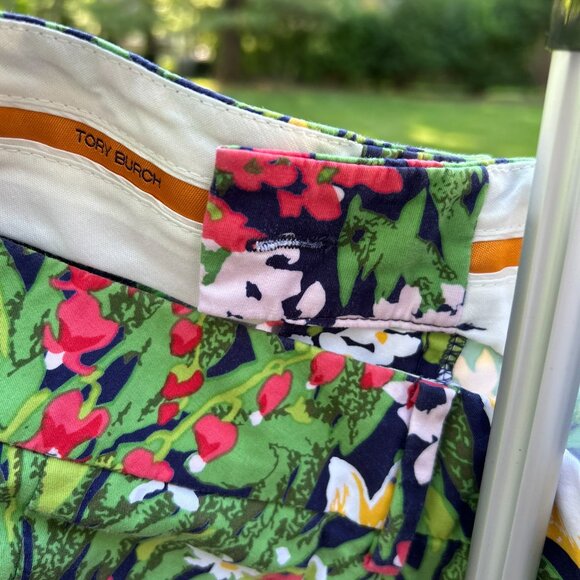 Tory Burch Tulip Print Bermuda Shorts Size 6 Floral Spring Chic - Picture 12 of 16